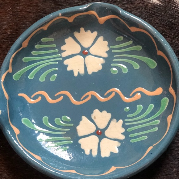 Mexican Pottery Floral Plate - Picture 3 of 11